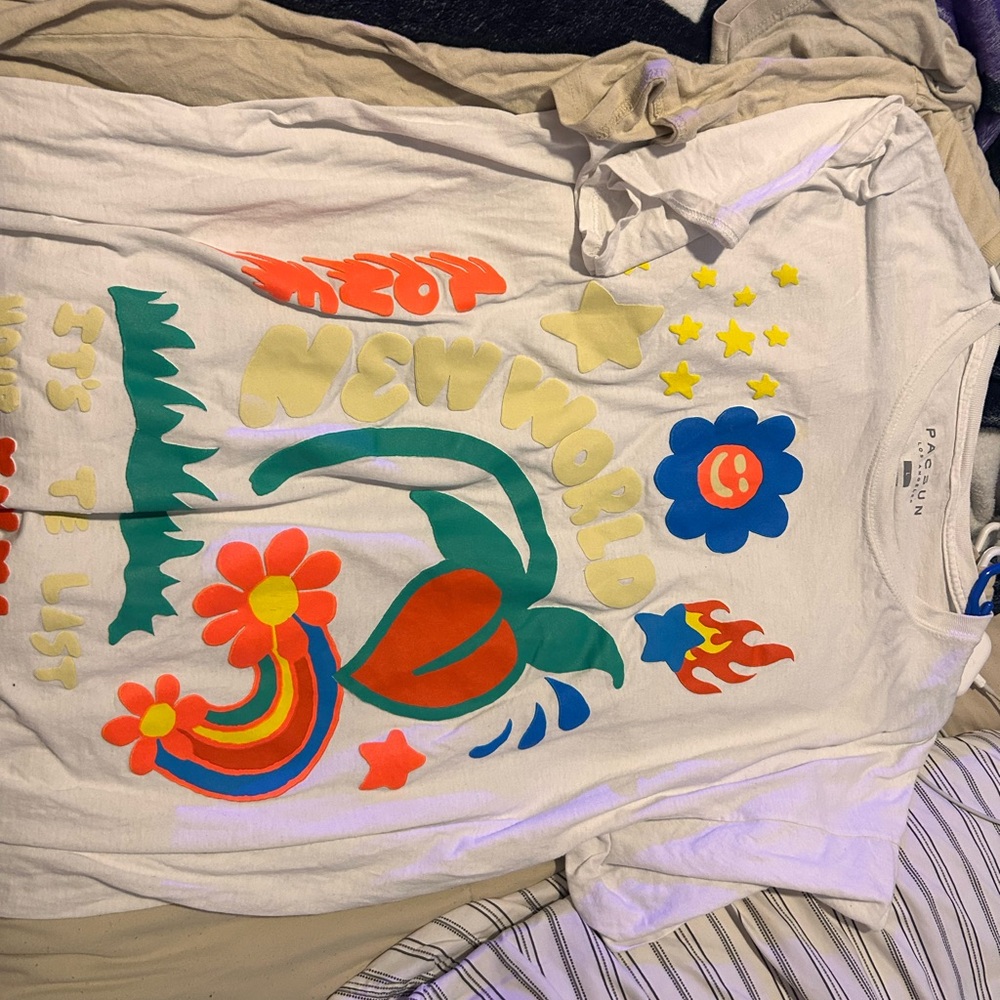 PacSun White Graphic Tee with Multicolor Design